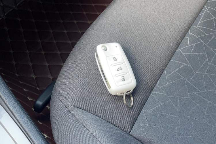 Used Volkswagen Lavida 2017 1.6L Automatic Fashion Edition
