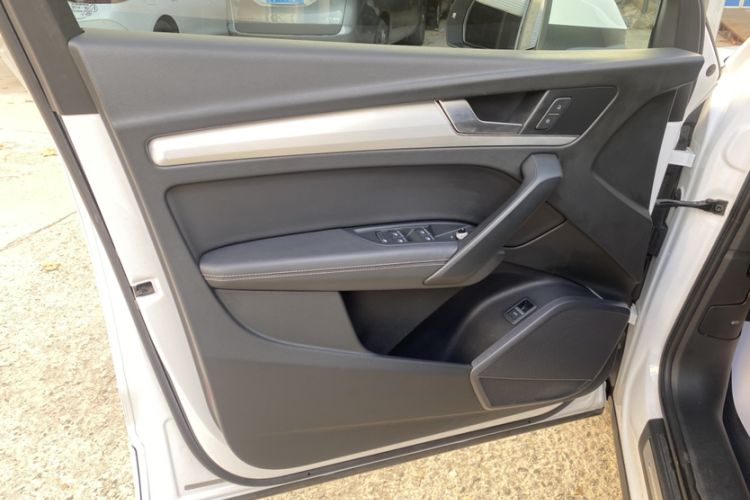 Used Audi Q5L 2020 Updated 40 TFSI Prestige Fashion Edition
