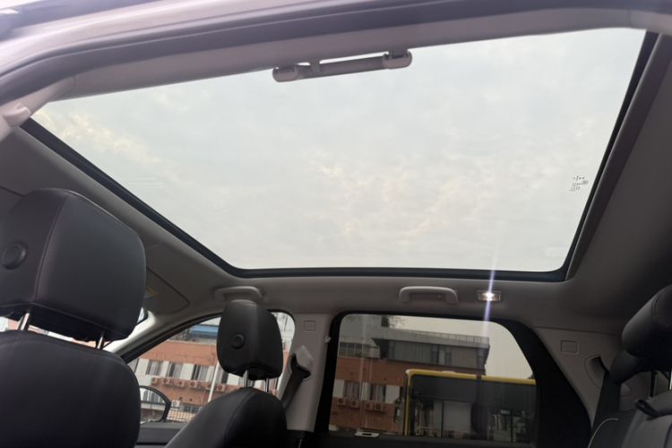 Used Land Rover Discovery Sport 2019 240 PS SE Dynamic Version China VI Standard