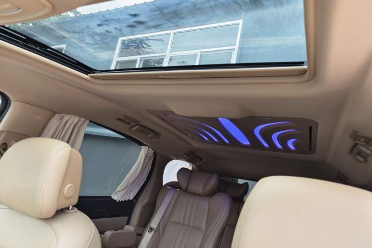 Used Buick GL8 2020 ES Land Cruiser 653T Luxury Edition
