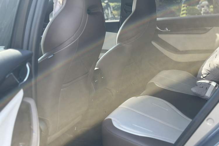 Used BYD Qin PLUS 2024 HONOR Edition DM-i 55KM Leading Model
