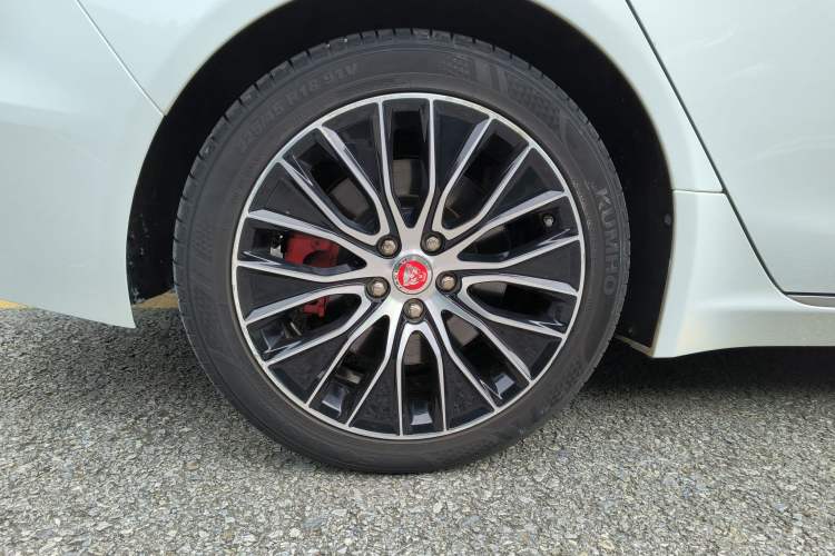 Used Jaguar XEL 2020 2.0T 200 PS S Advanced Elegance Edition
