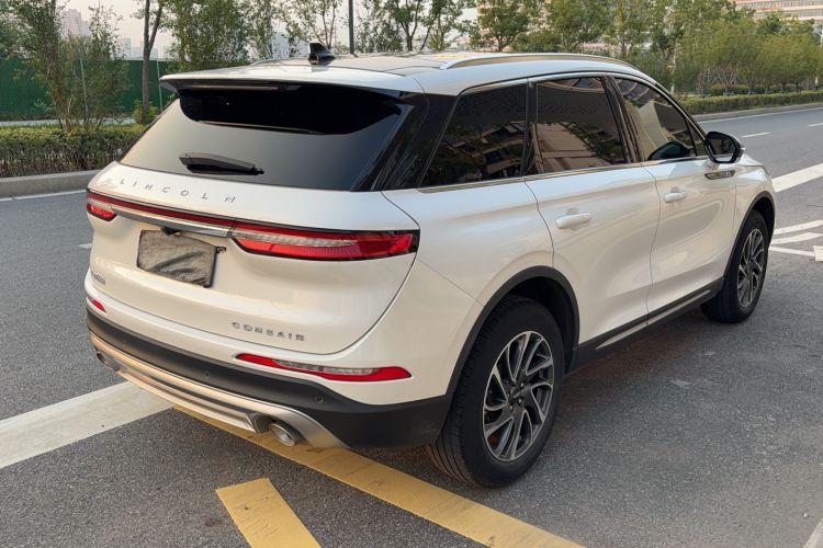 Used Lincoln Corsair 2022 2.0T Two-Wheel Drive Deluxe Edition
