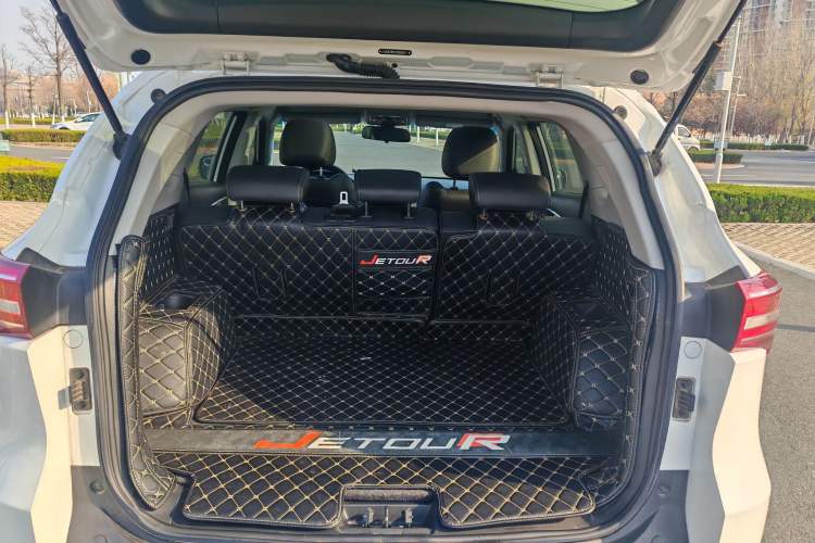 Used JETOUR X70S 2019 1.5T Automatic Explore Edition China V Standard