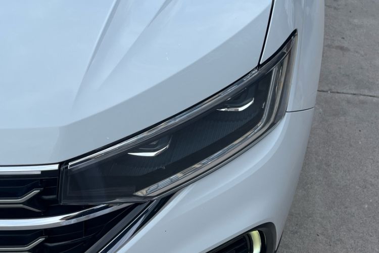 Used Volkswagen Tayron 2023 300TSI Two-Wheel-Drive Luxury Plus Advanced Edition
