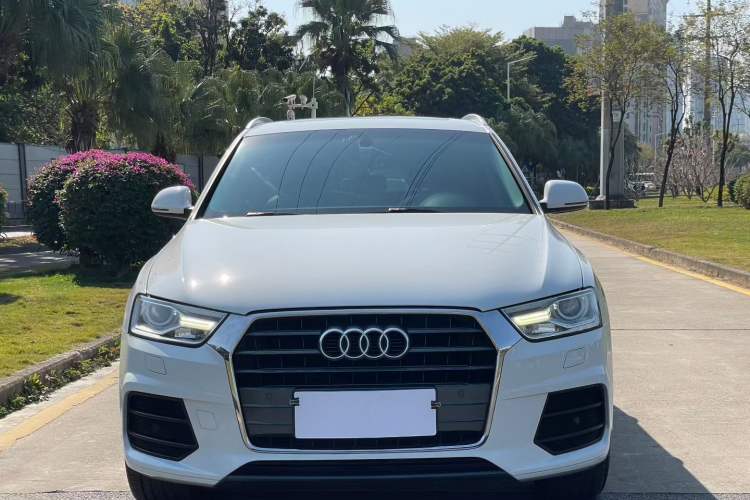 Used Audi Q3 2017 30 TFSI Fashion Model
