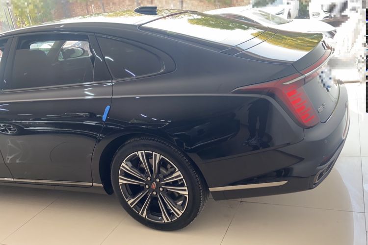 Used Hongqi H9 2024 2.0T Qixiang Private Style Edition
