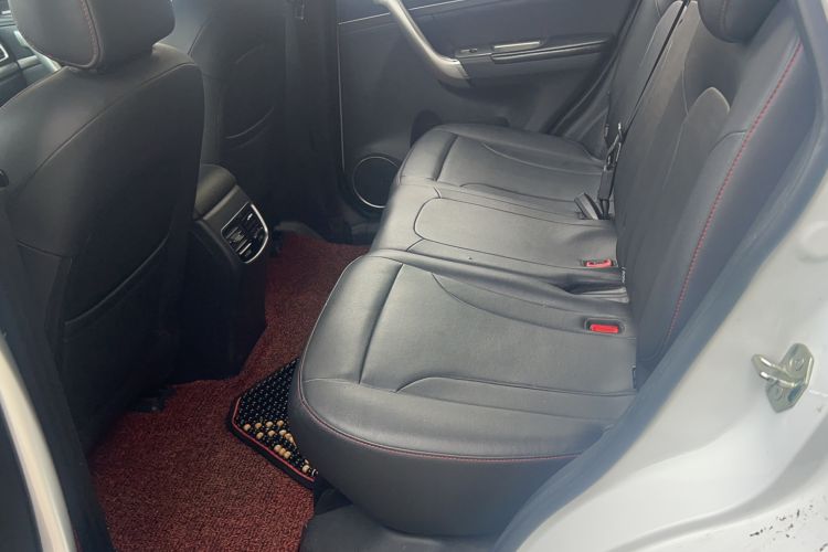 Used Haval M6 2019 1.5T DCT Two-Wheel Drive Value Edition China VI Standard
