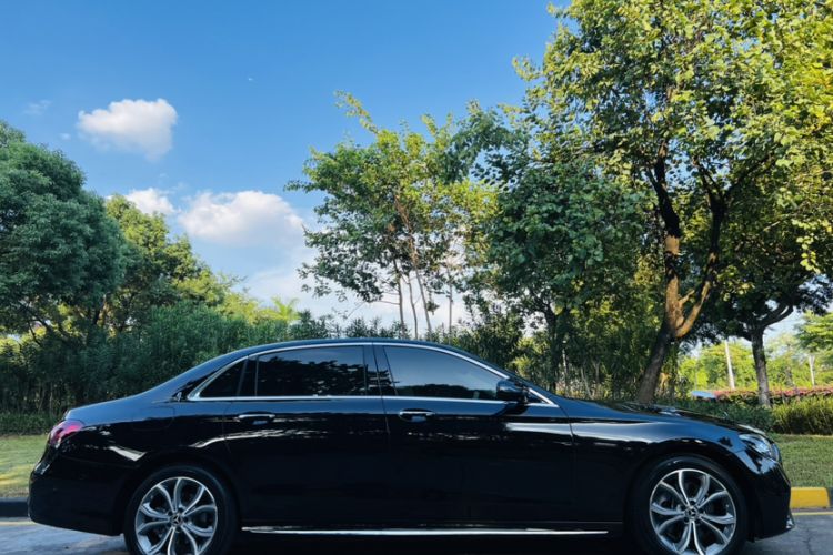 Used Mercedes-Benz E-Class 2022 Revised Version E 300 L Sport Luxury Edition
