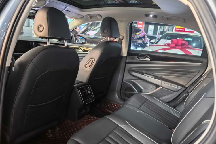 Used Volkswagen Passat 2022 330TSI Starry Elite Edition
