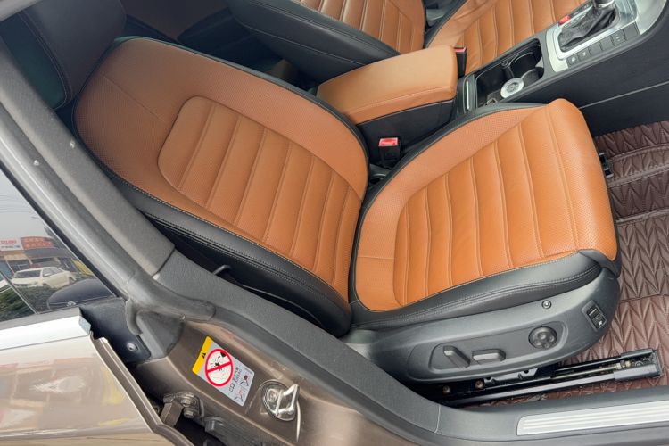 Used Volkswagen FAW-Volkswagen CC 2013 2.0 TSI Ultimate Model
