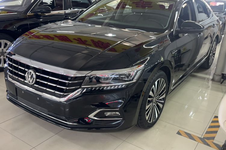 Used Volkswagen Passat 2020 330TSI Luxury Edition China VI