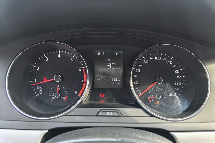 Used Volkswagen Lamando 2017 230TSI DSG Fashion Edition
