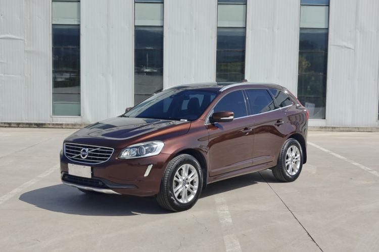 Used Volvo XC60 2015 T5 Smart Upgrade Model
