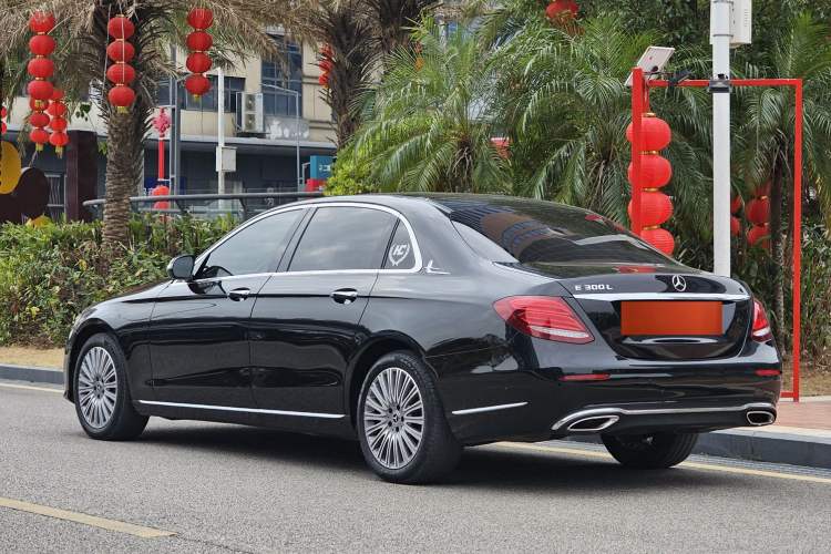 Used Mercedes-Benz E-Class 2017 E 300 L Luxury Model