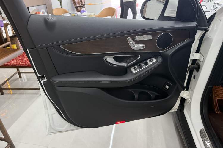 Used Mercedes-Benz GLC 2020 Facelift GLC 260 L 4MATIC Luxury Edition