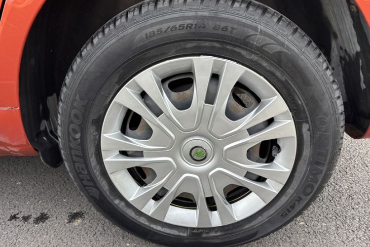 Used Skoda Fabia 2014 1.4L Manual Crystal Edition
