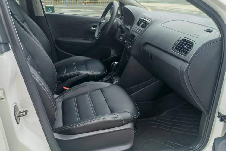 Used Volkswagen Polo 2018 1.5L Automatic Advanced Driving Model
