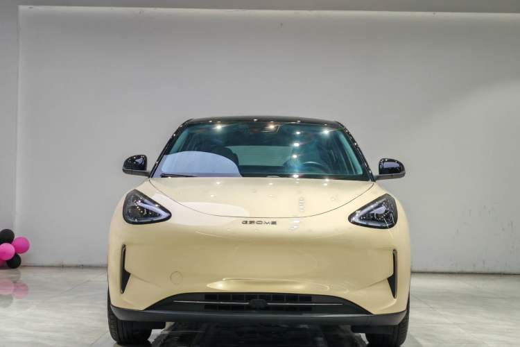 Used Geely Galaxy Geome 2025 UP 410km Exploration+ Edition
