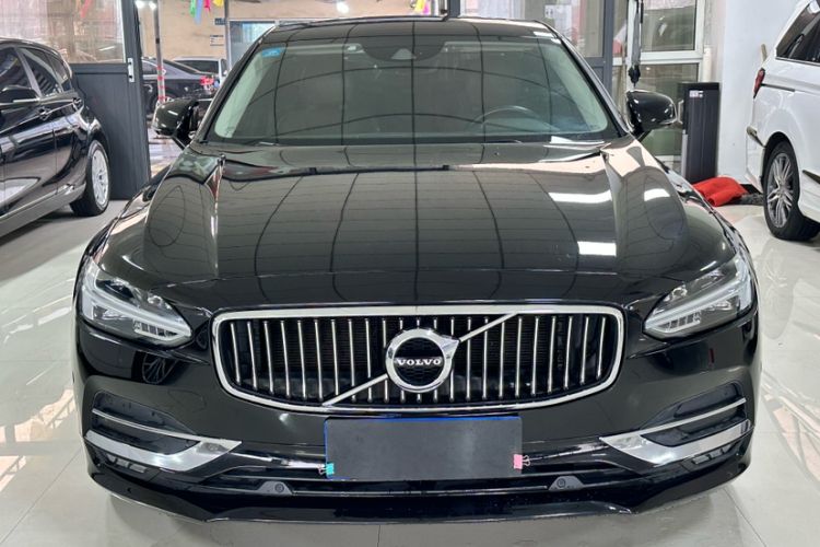 Used Volvo S90 2017 T4 Zhiyuan Edition
