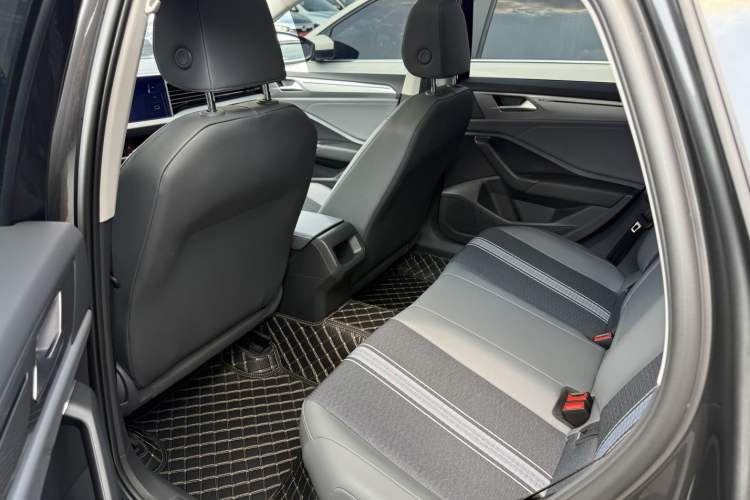 Used Volkswagen Sagitar 2023 300TSI DSG Flyover Edition
