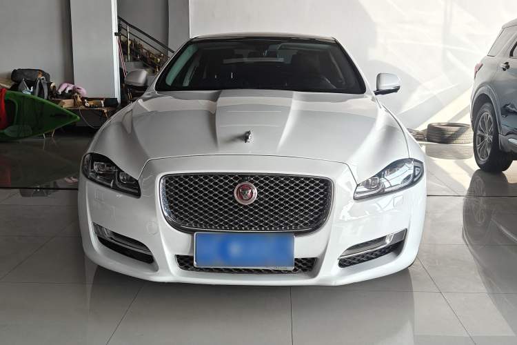 Used Jaguar XJ 2016 XJL 3.0 SC Two-Wheel-Drive Elegant Business Edition
