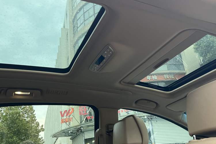 Used Buick GL8 2018 ES 28T Flagship Model China VI Standard
