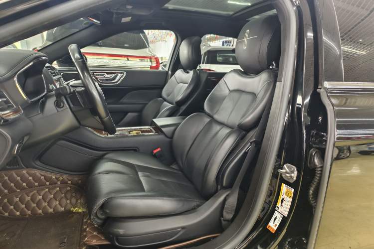 Used Lincoln Continental 2017 2.0T Two-Wheel Drive Deluxe Edition
