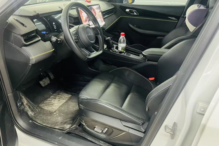 Used Lynk & Co 03 2023 1.5TD DCT JingPro
