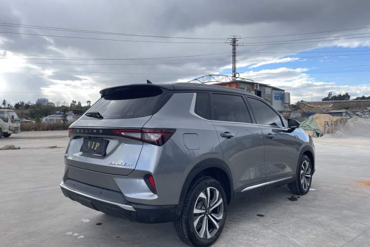 Used Wuling Asta 2022 2.0L DHT Electric-Speed Version