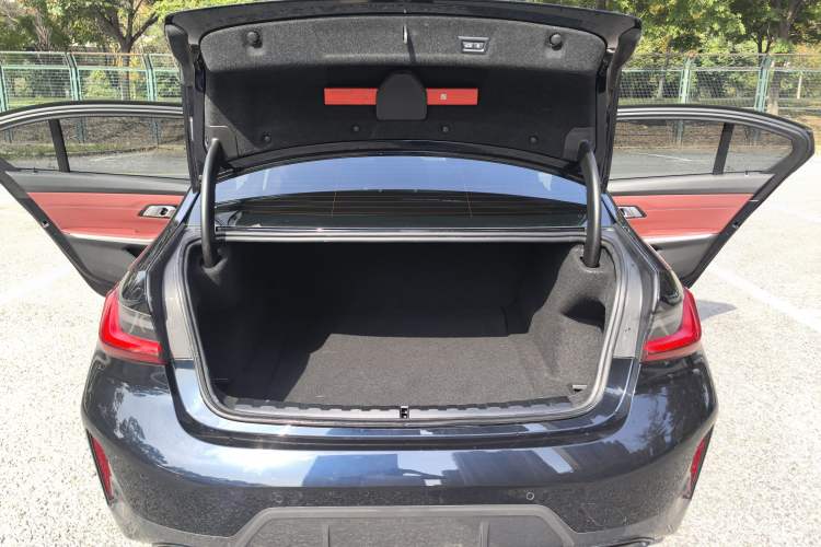 Used BMW 3 Series 2024 325Li M Sport Night Edition Package
