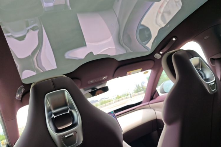 Used  YU7 2025 Ultra-Long Range All-Wheel Drive Pro Version
