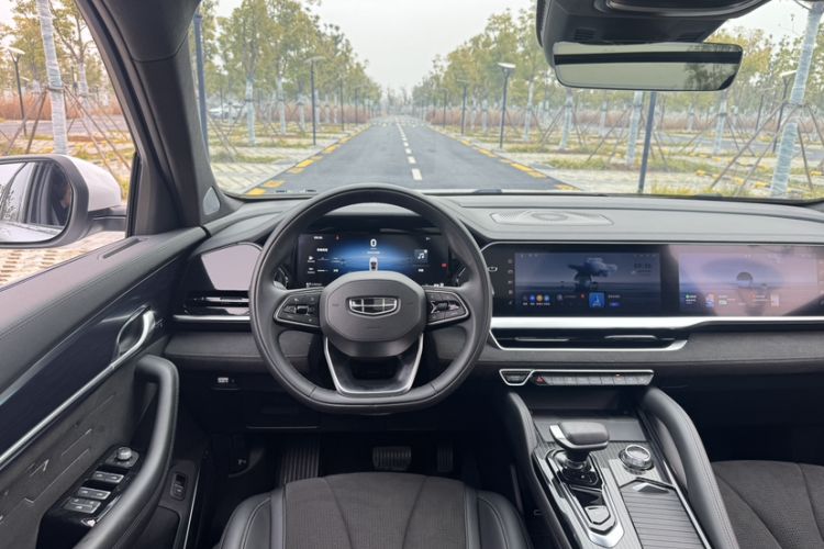 Used Geely Auto Monjaro L 2024 2.0TD High-Power Automatic Two-Wheel Drive Skyline Edition
