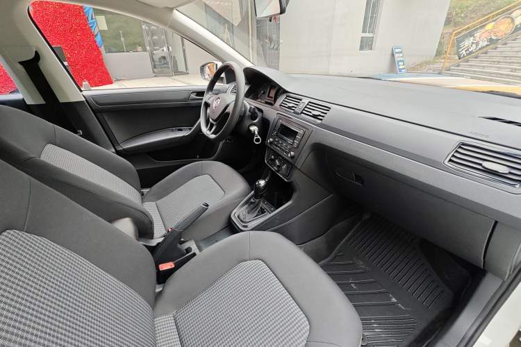 Used Volkswagen Santana 2021 1.5L Automatic Fashion Edition
