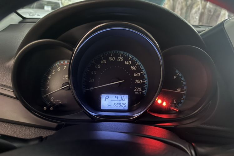 Used Toyota YARiS L 2016 Revised 1.5E CVT Charming Edition
