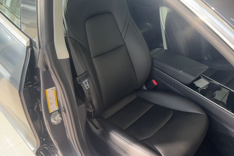 Used Tesla Model 3 2019 Standard Range Rear-Drive Upgraded Version
