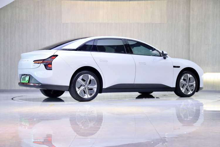 Used XPeng MONA M03 2025 620 Ultra-Long Range Plus
