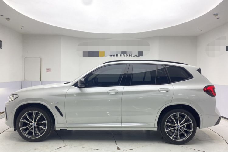 Used BMW X3 2023 Restyled xDrive30i Leading Edition M Night Sky Package
