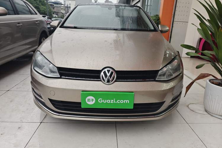 Used Volkswagen Golf 2014 1.4TSI Automatic Luxury Model
