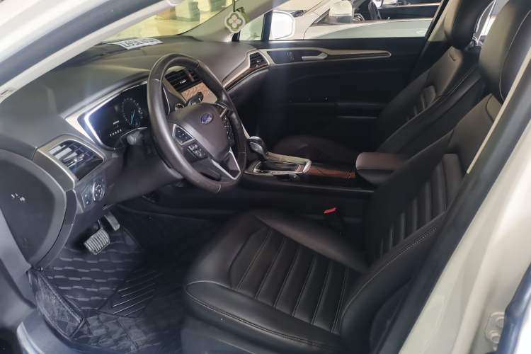 Used Ford Mondeo 2013 2.0L GTDi 200 Fashion Edition
