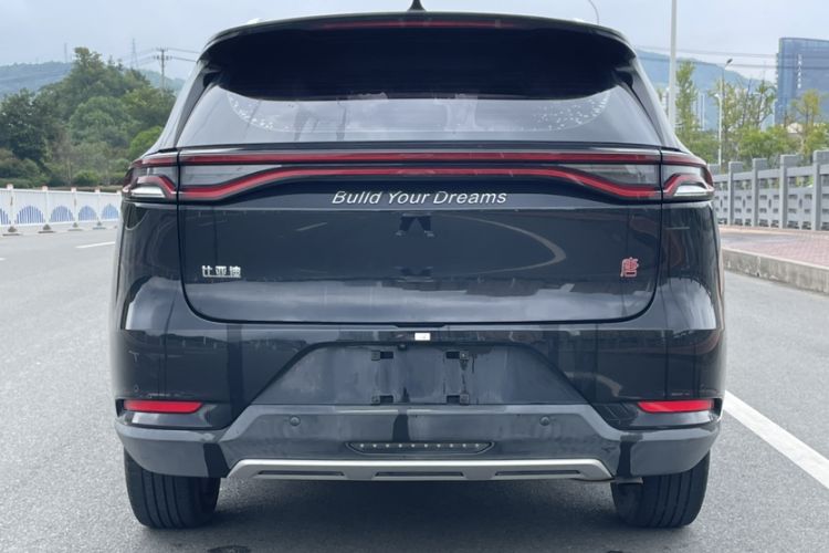 Used BYD Tang 2019 2.0T Automatic SmartConnect Luxury Edition 5 Seats China VI Standard
