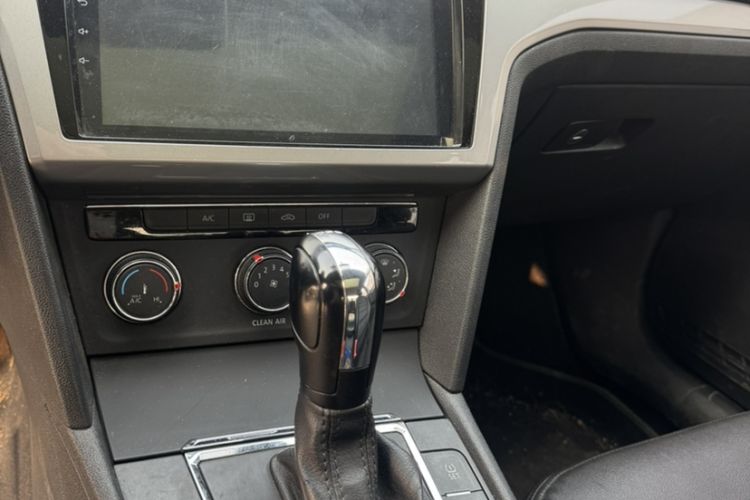 Used Volkswagen Lamando 2017 230TSI DSG Fashion Edition