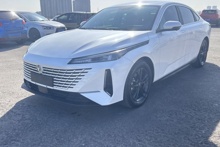 Used Changan Eado DD 2023 Blue Whale NE 1.5T GDI DCT Luxury Edition
