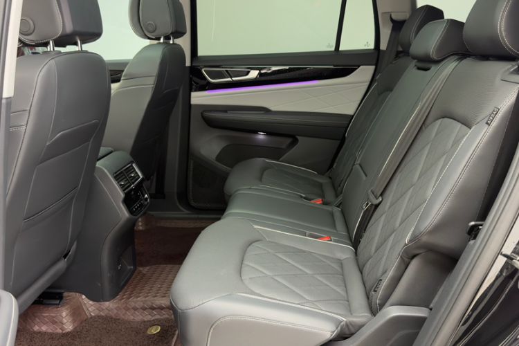 Used Volkswagen Teramont 2025 380TSI All-Wheel-Drive Excellence Edition
