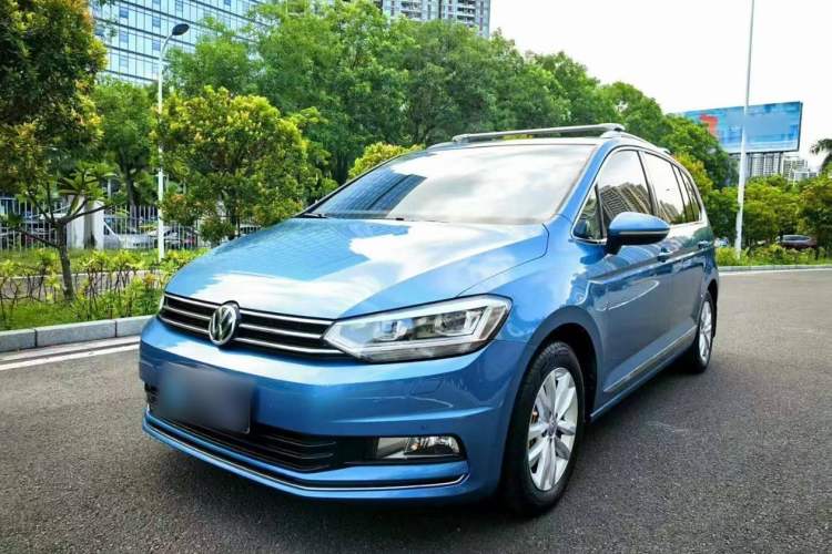 Used Volkswagen Touran 2016 Volkswagen Touran L 280TSI DSG Comfort Edition
