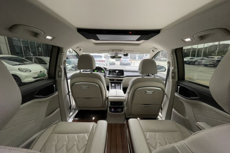 Used Volkswagen Viloran 2022 380TSI Prestige Edition
