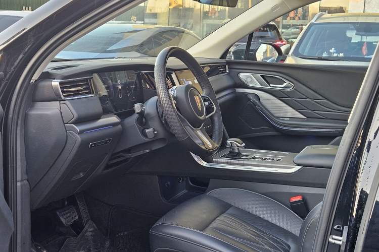 Used Hongqi HS7 PHEV 2024 2.0T PHEV Four-Wheel Drive Flagship Edition 6 Seats
