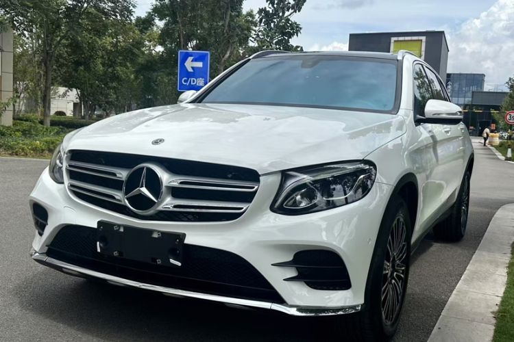 Used Mercedes-Benz GLC 2019 GLC 260 L 4MATIC Dynamic Model
