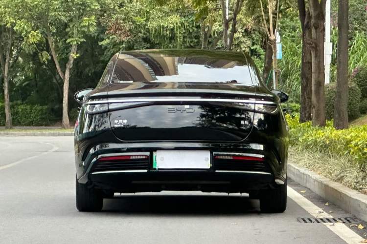 Used BYD Seal 2023 DM-i 1.5T 121km Prestige Model
