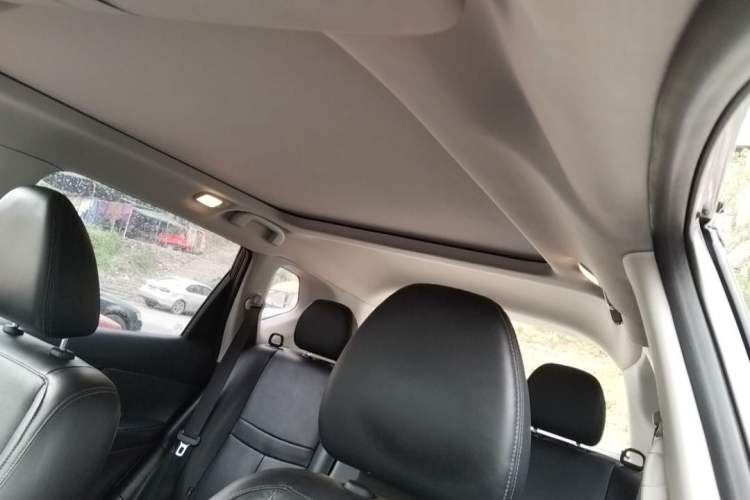 Used Nissan X-Trail 2019 2.0L CVT Smart Connect Comfort Edition 2WD
